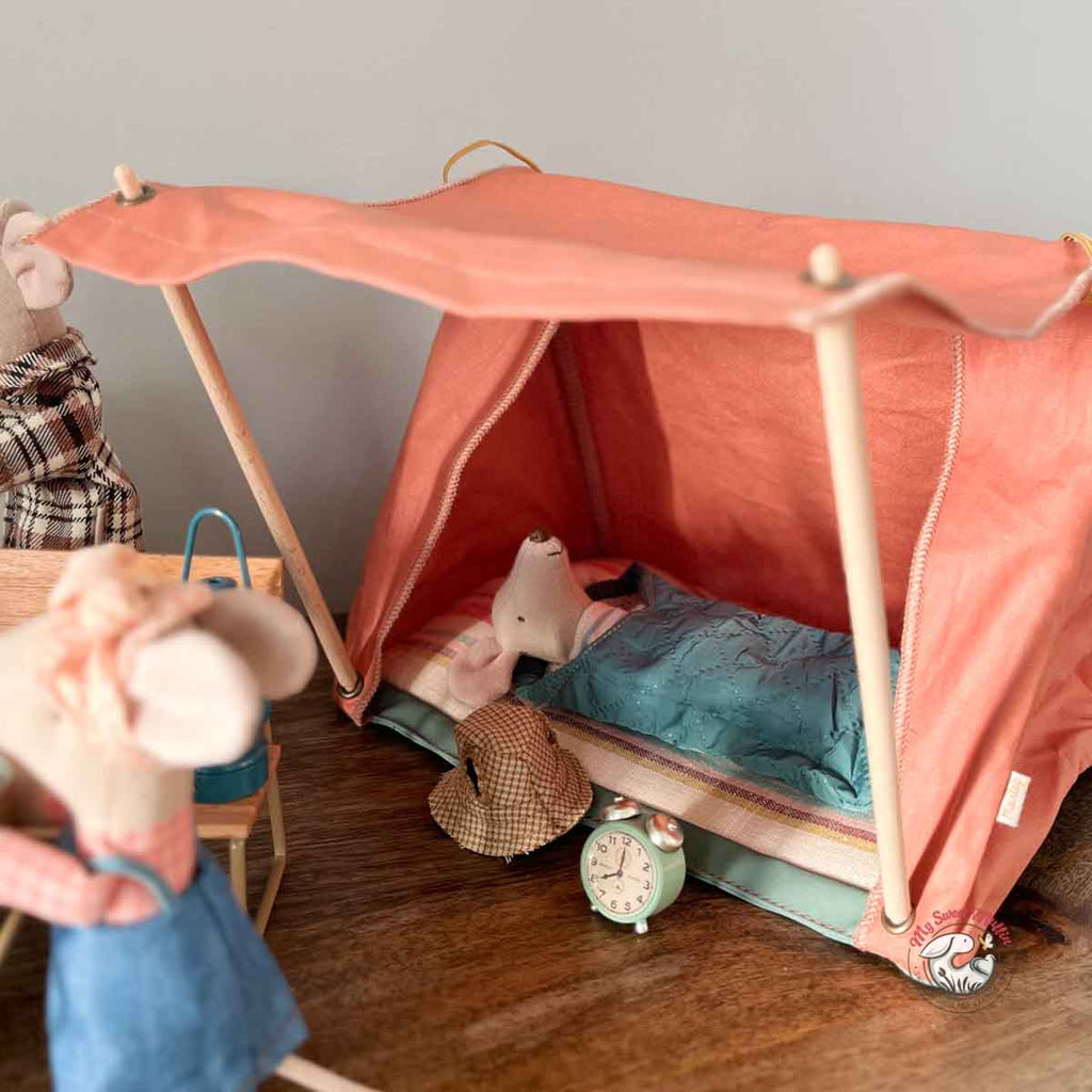 Mouse Happy Camper Tent, Orange