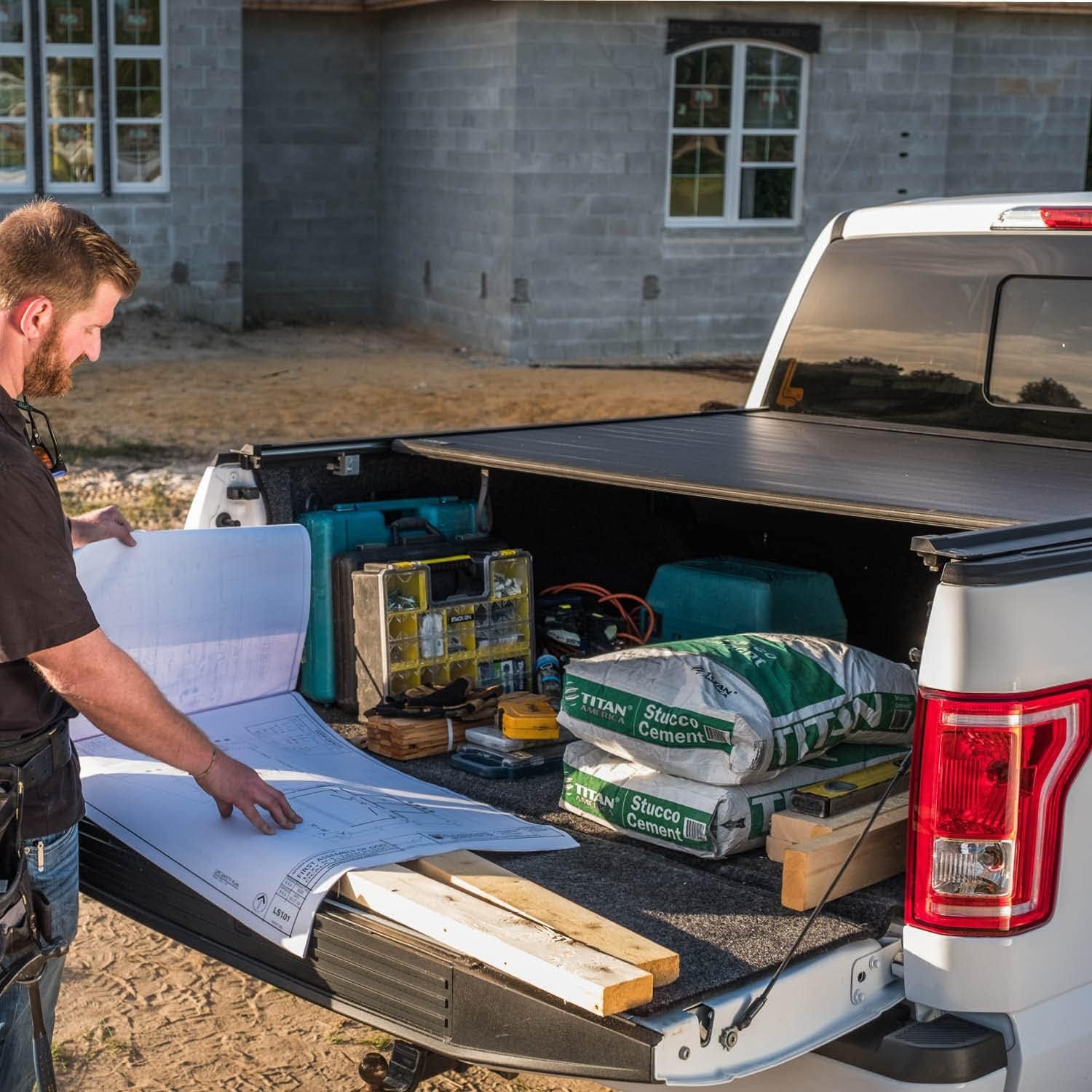 Recoil Retractable Truck Bed Tonneau Cover | G30373 | Fits 2015 - 2020 Ford F-150 (Incl. Raptor) 5' 7" Bed (67.1")